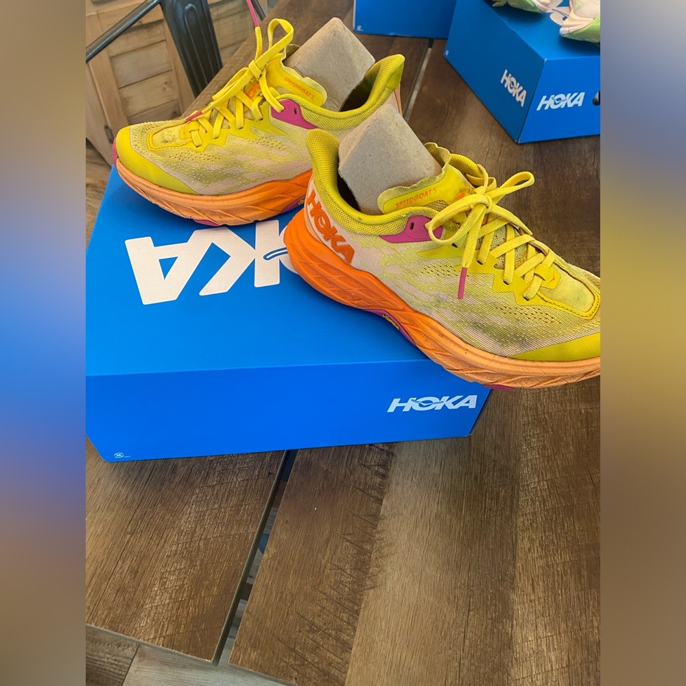 Hoka Speedgoat Women’s 6